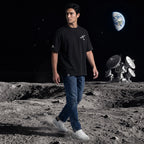 GQ x Peanuts | Snoopy’s going to the moon เสื้อยืดเย็นลายสนูปปี้ตะลุยดวงจันทร์